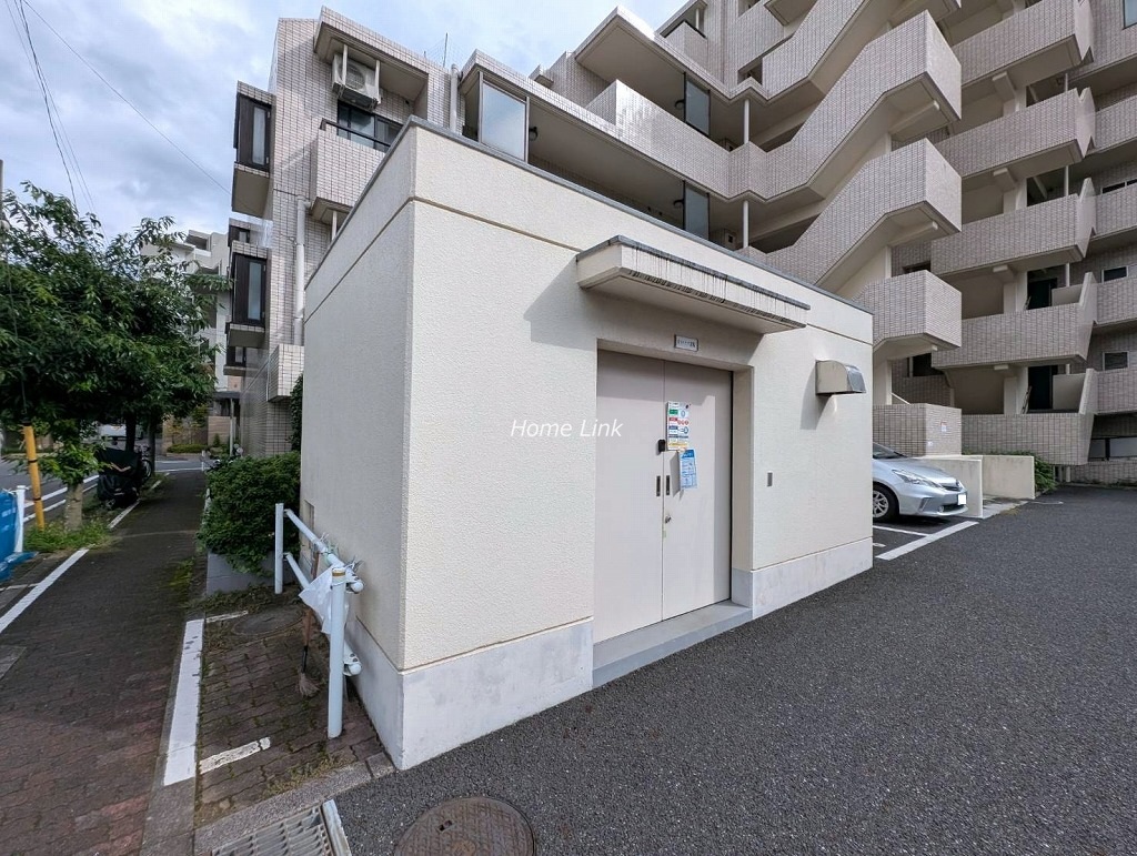 東建ニューハイツ赤塚公園　ゴミ置き場